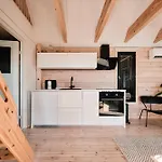 Lillan - Luxury Seaside With Sauna & Jacuzzi * פורבו