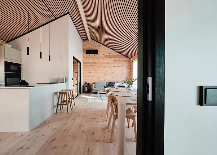 Lillan - Luxury Seaside With Sauna&jacuzzi Porvoo